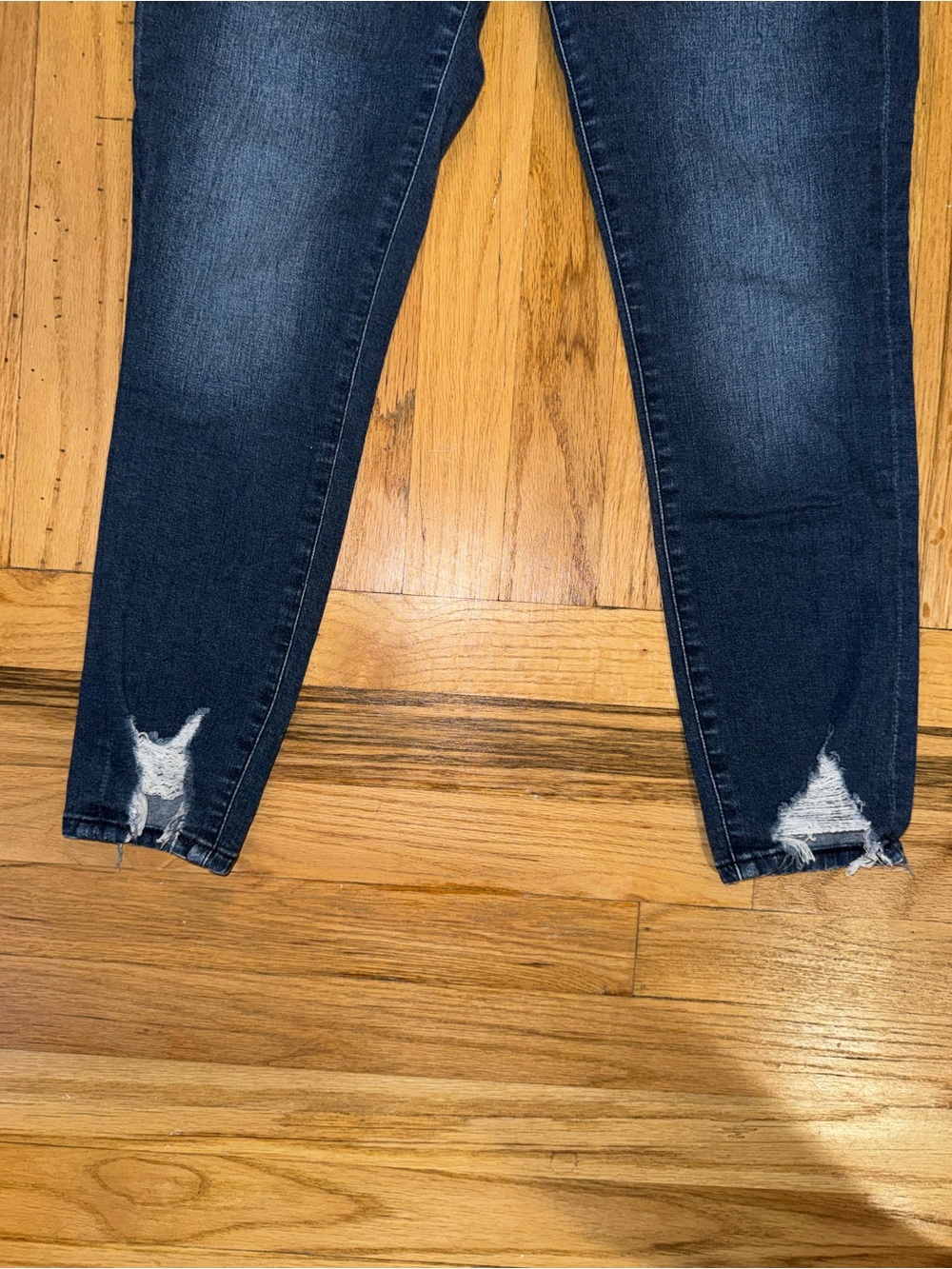 Express Jeans - Picture 3 of 4